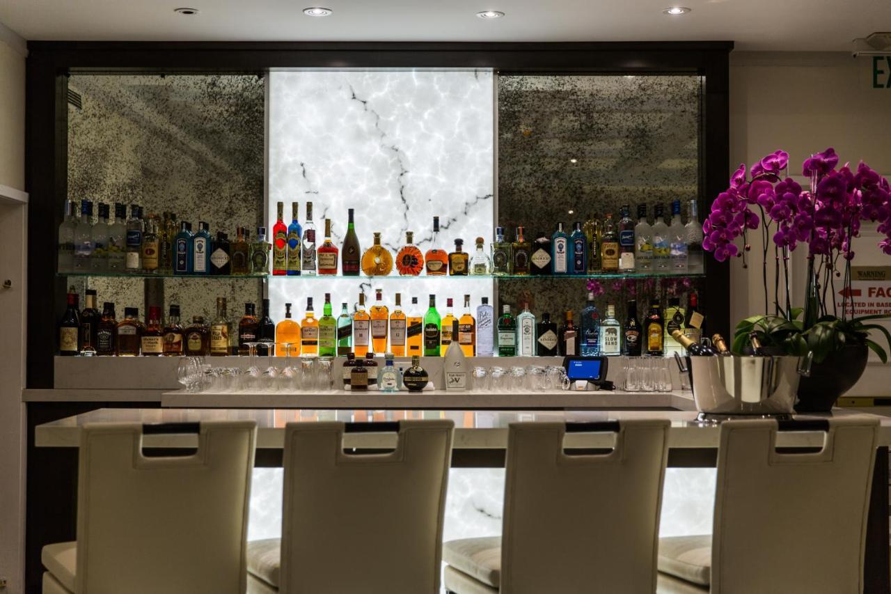 Hotel Mosaic Beverly Hills 4*